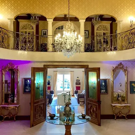 Domaine De Julie Гостевой дом *