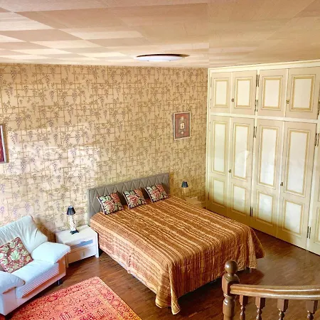 بيت ضيافة Domaine De Julie